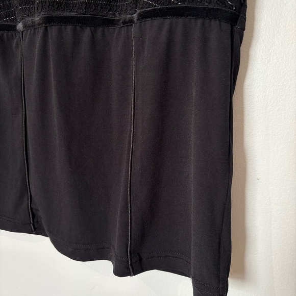 🎉4/30$🎉 Terra Nostra Textured Cap Sleeve Top - Size M - Picture 4 of 6